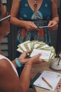 atelier amulettes énergétiques plantes réunionnaises cartes oracle plantes